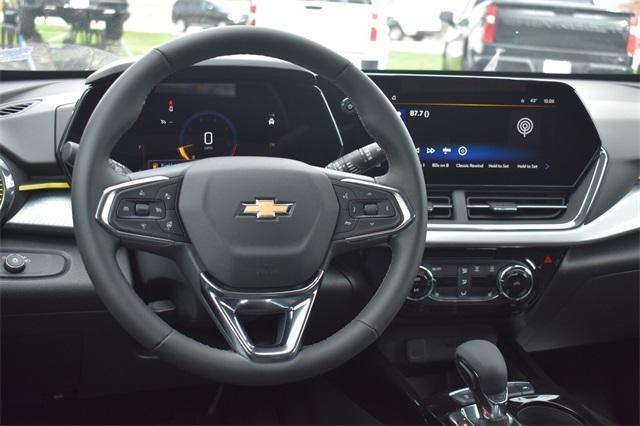 new 2025 Chevrolet Trax car, priced at $23,106