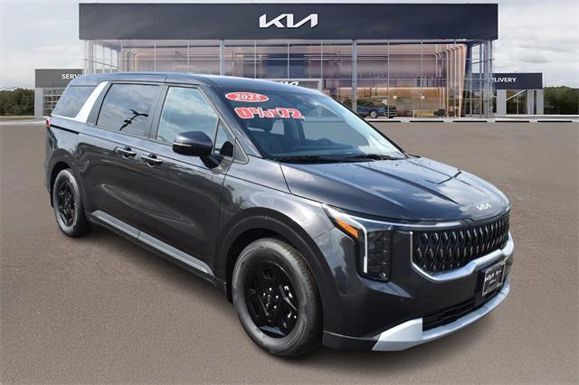 new 2025 Kia Carnival car, priced at $33,648
