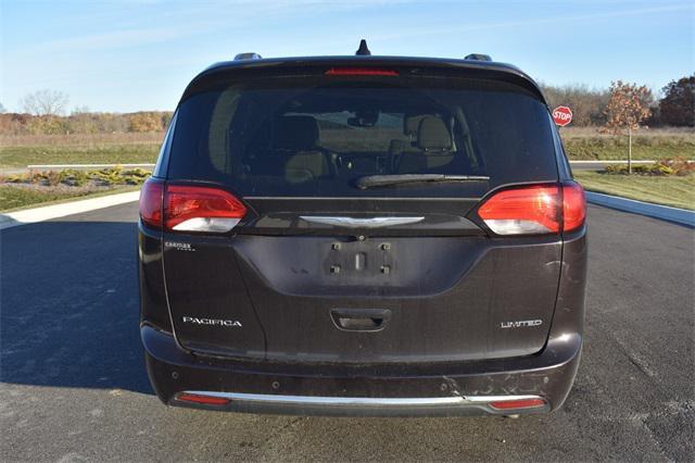 used 2018 Chrysler Pacifica car, priced at $11,679