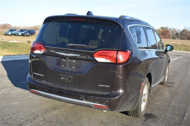 used 2018 Chrysler Pacifica car, priced at $11,679