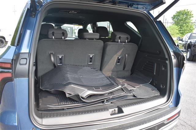 new 2025 Chevrolet Traverse car, priced at $43,451