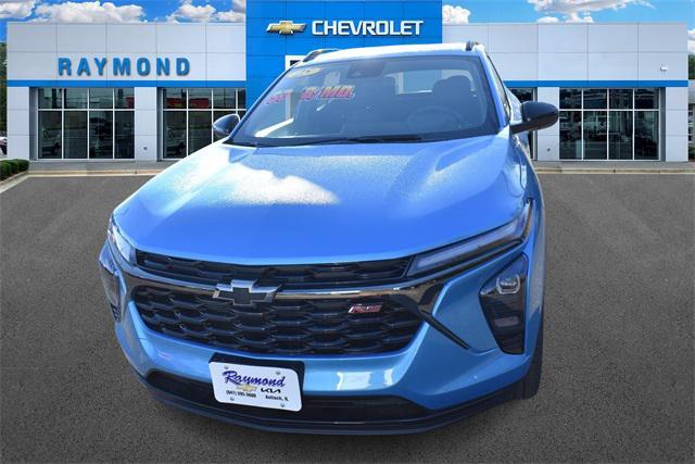 new 2025 Chevrolet Trax car, priced at $25,944