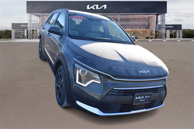 new 2025 Kia Niro car, priced at $30,149