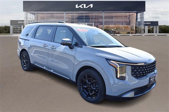 new 2025 Kia Carnival Hybrid car, priced at $54,579