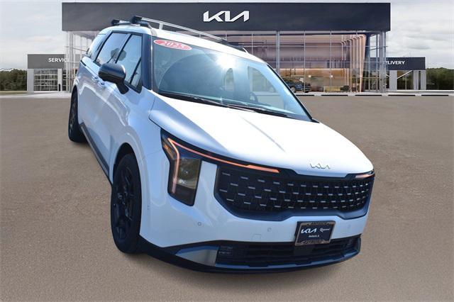 new 2025 Kia Carnival car, priced at $48,847