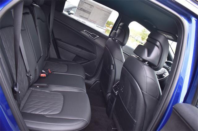 new 2025 Kia Sportage car, priced at $30,206