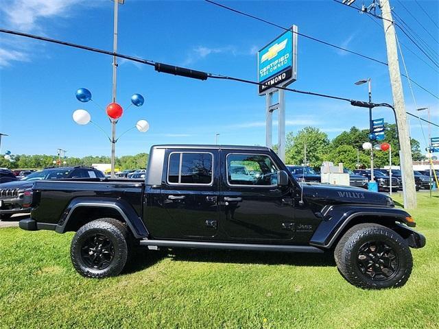 used 2021 Jeep Gladiator car, priced at $35,885