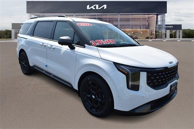 new 2025 Kia Carnival car, priced at $52,400