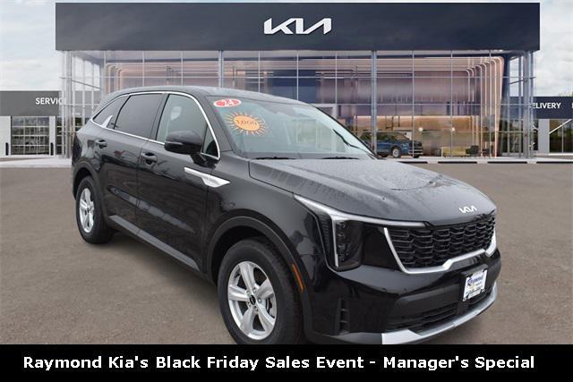 new 2024 Kia Sorento car, priced at $28,900