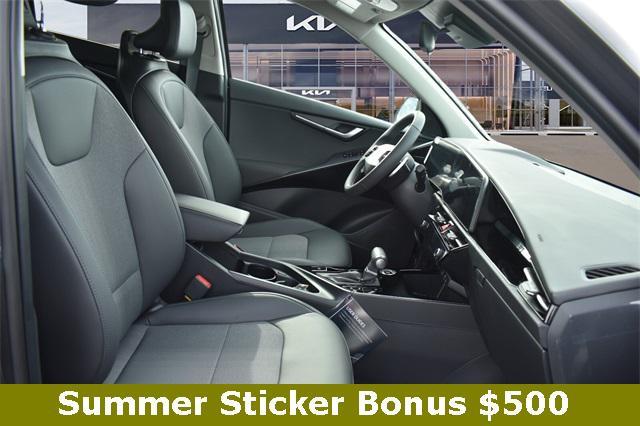 new 2025 Kia Niro car, priced at $28,354