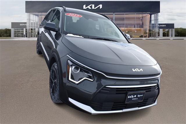 new 2025 Kia Niro car, priced at $28,854