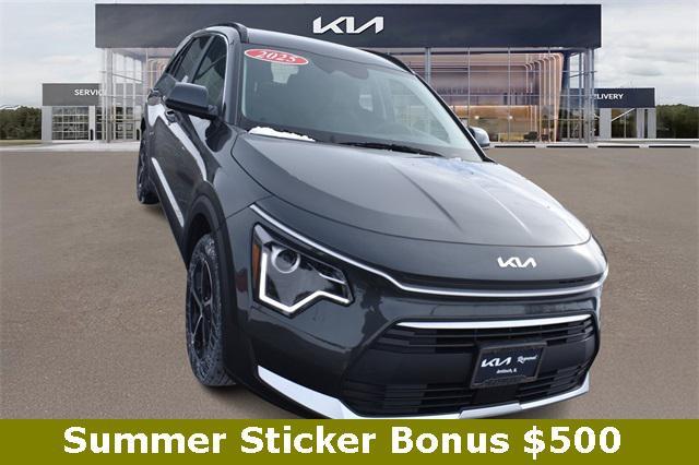 new 2025 Kia Niro car, priced at $28,354