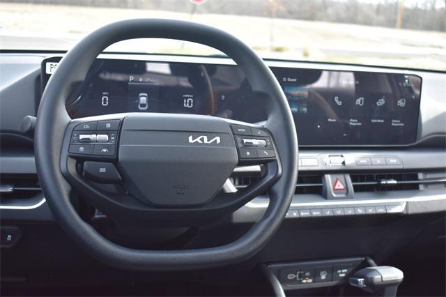 new 2025 Kia K4 car, priced at $23,415