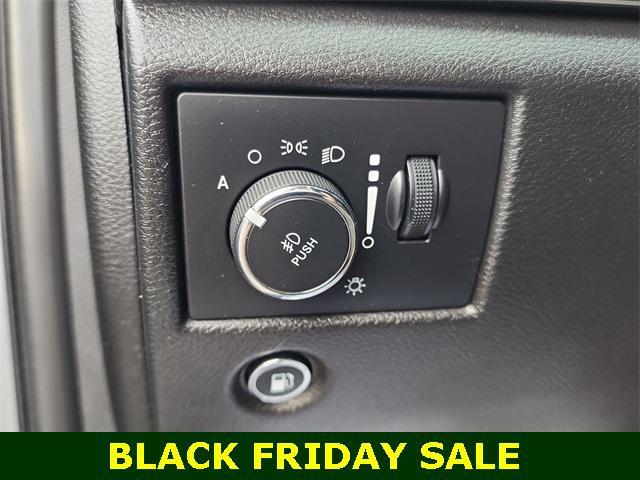 used 2021 Jeep Grand Cherokee car, priced at $15,998