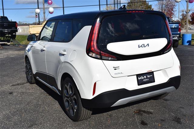 new 2025 Kia Soul car, priced at $25,712