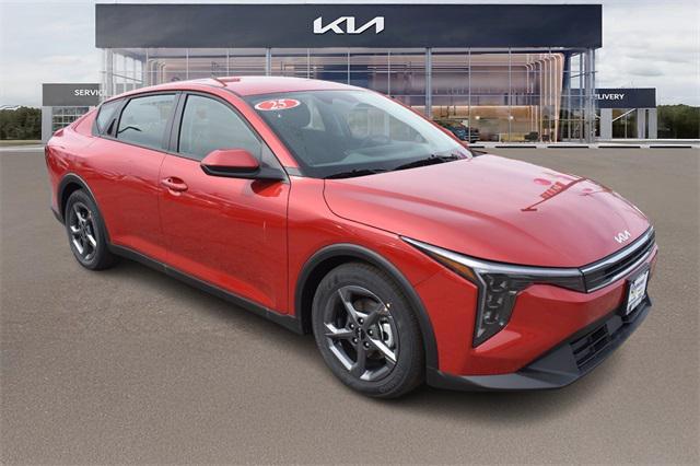 new 2025 Kia K4 car, priced at $23,681