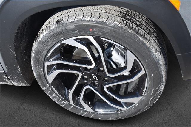new 2025 Chevrolet TrailBlazer car, priced at $29,993