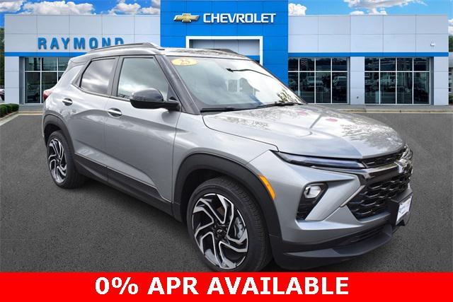 new 2025 Chevrolet TrailBlazer car, priced at $29,993