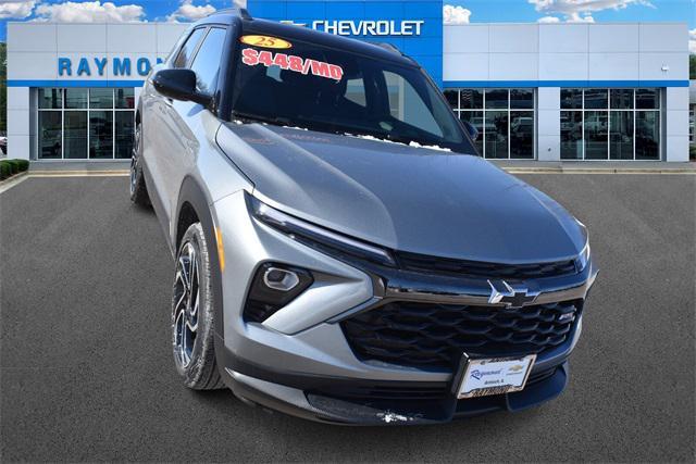 new 2025 Chevrolet TrailBlazer car, priced at $29,993