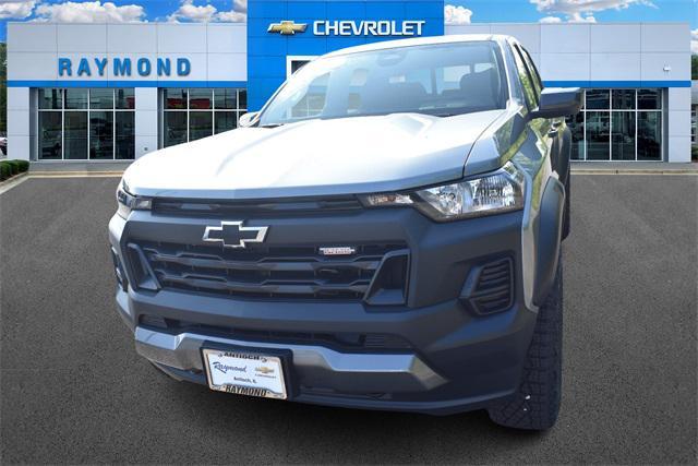 new 2025 Chevrolet Colorado car, priced at $42,618