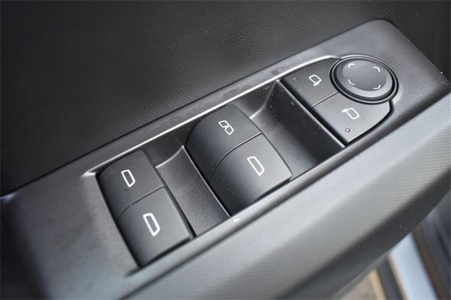 new 2025 Chevrolet Colorado car, priced at $42,618