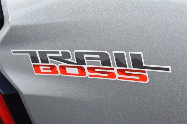 new 2025 Chevrolet Colorado car, priced at $42,618