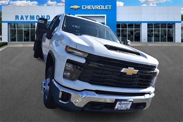 new 2024 Chevrolet Silverado 3500 car, priced at $60,900