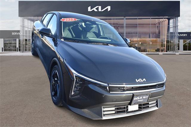 new 2025 Kia K4 car, priced at $24,651