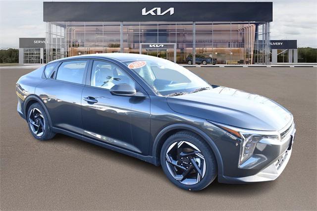 new 2025 Kia K4 car, priced at $24,651