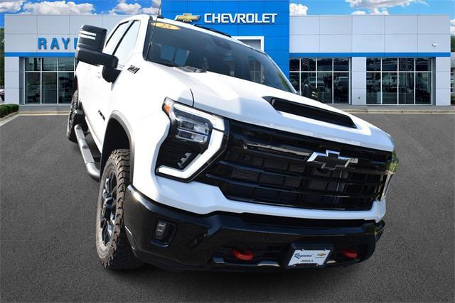 new 2025 Chevrolet Silverado 2500 car, priced at $70,925