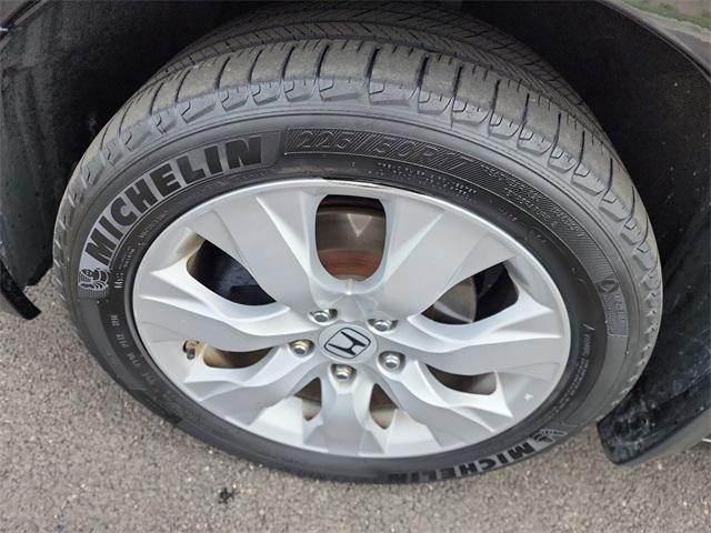 used 2009 Honda Accord car, priced at $5,712