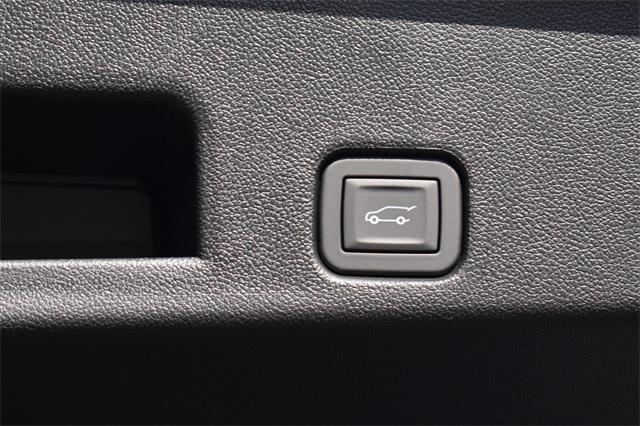 new 2026 Chevrolet Traverse car, priced at $50,347