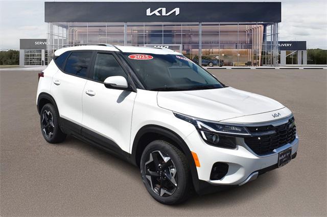 new 2025 Kia Seltos car, priced at $25,934