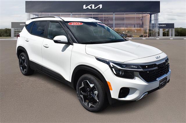 new 2025 Kia Seltos car, priced at $25,934