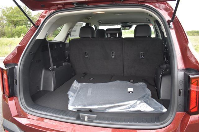 new 2025 Kia Sorento car, priced at $35,675