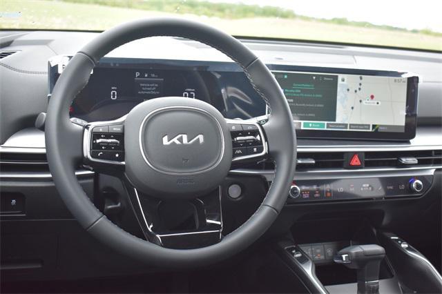 new 2025 Kia Sorento car, priced at $35,675