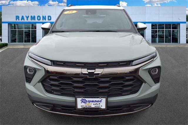 new 2025 Chevrolet TrailBlazer car, priced at $33,738