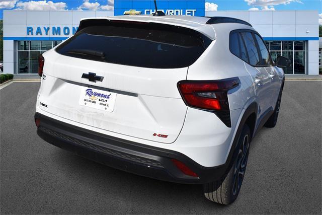 new 2025 Chevrolet Trax car, priced at $25,231