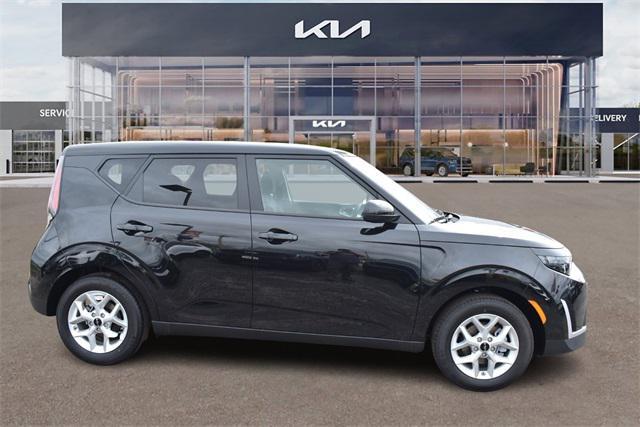 new 2024 Kia Soul car, priced at $18,835