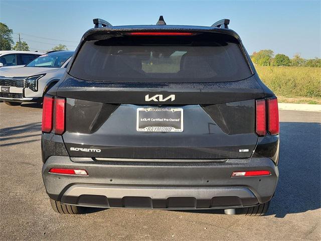 used 2023 Kia Sorento car, priced at $30,969