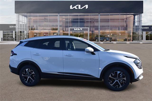 new 2025 Kia Sportage car, priced at $31,900