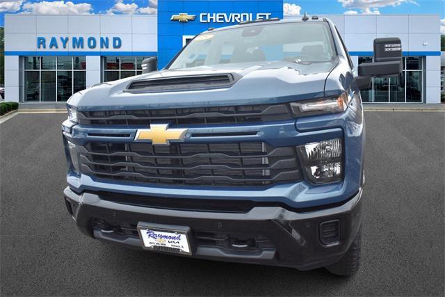 new 2025 Chevrolet Silverado 2500 car, priced at $55,021