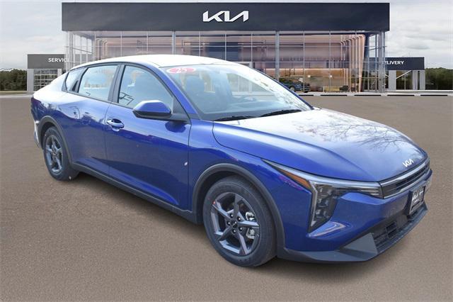 new 2025 Kia K4 car, priced at $23,300