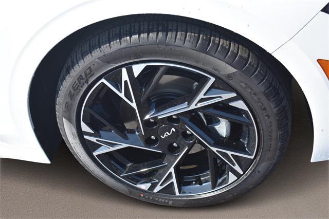 new 2025 Kia K5 car, priced at $31,636