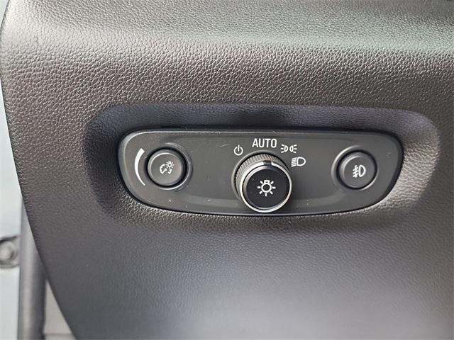 used 2018 Chevrolet Traverse car, priced at $24,393