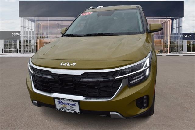 new 2024 Kia Seltos car, priced at $27,900