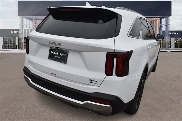 new 2025 Kia Sorento car, priced at $36,305