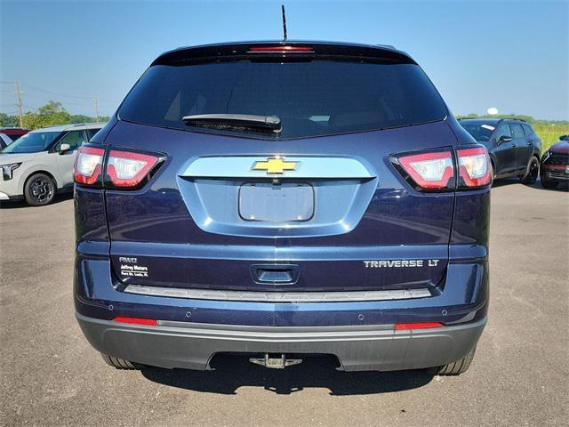 used 2015 Chevrolet Traverse car, priced at $9,999
