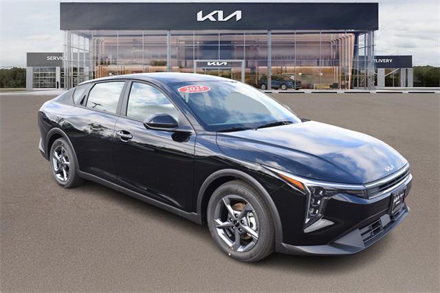 new 2025 Kia K4 car, priced at $23,665