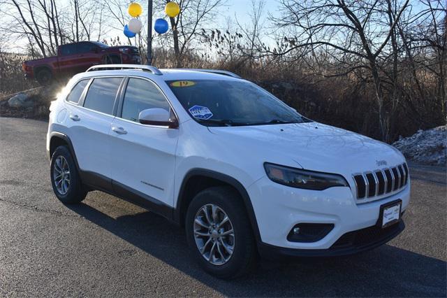 used 2019 Jeep Cherokee car, priced at $12,439